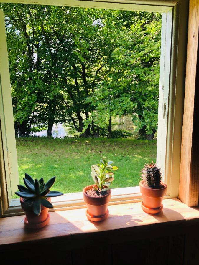 The Big Green Shepherds Hut Чарлвуд Экстерьер фото